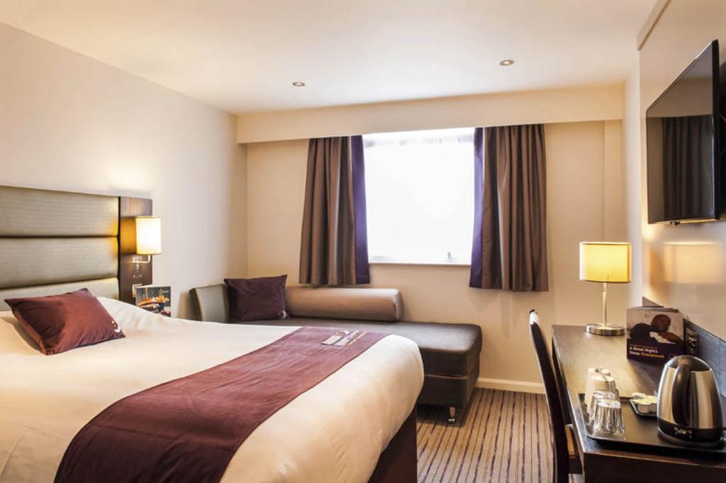 Premier Inn Lancaster Exterior photo