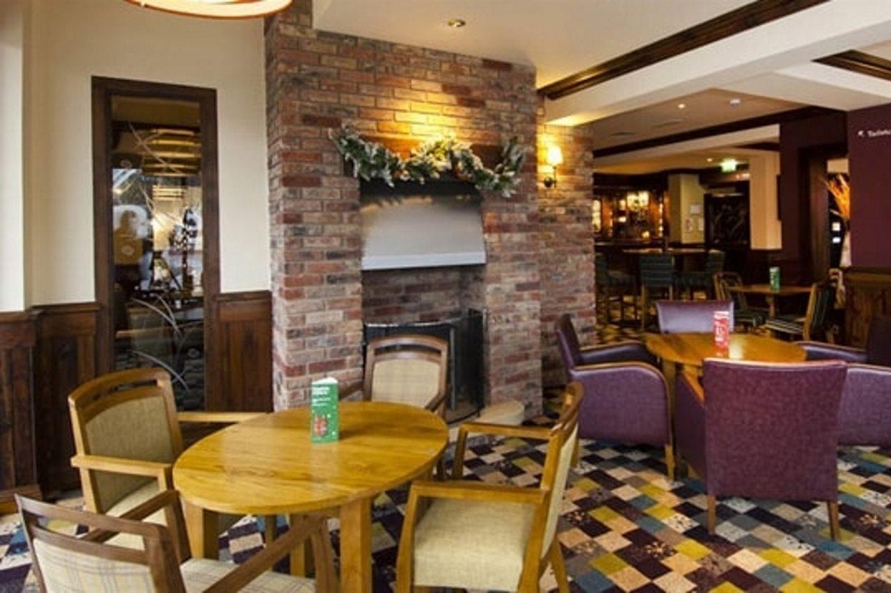 Premier Inn Lancaster Exterior photo