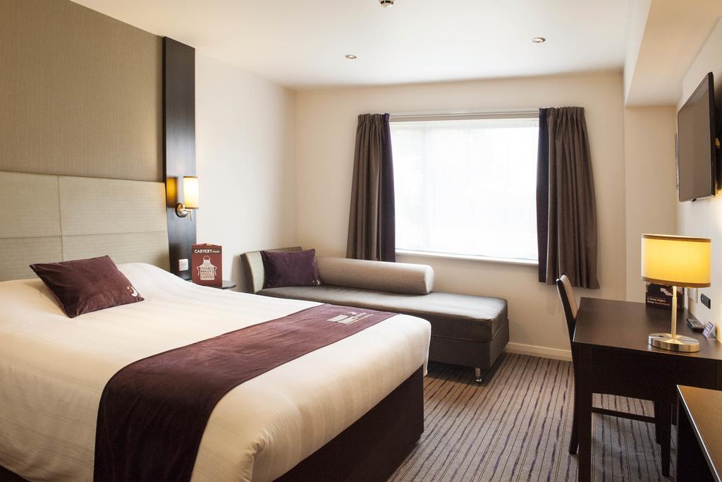 Premier Inn Lancaster Room photo
